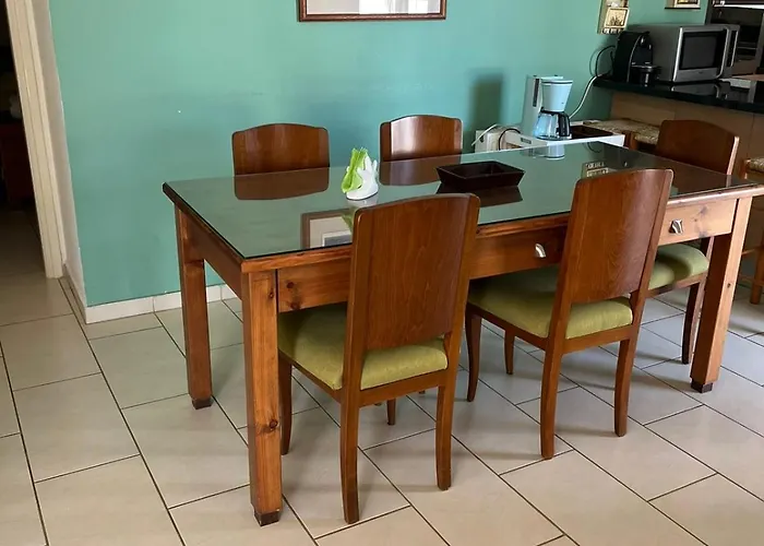 Poseidonia Gardens *