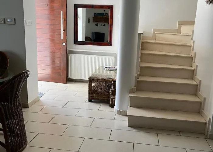 ヴィラ Poseidonia Gardens