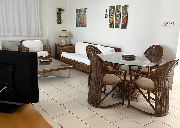 Poseidonia Gardens ヴィラ パラリムニ