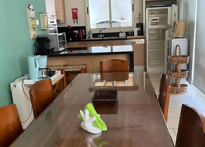 ヴィラ Poseidonia Gardens